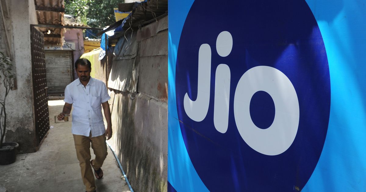 Diwali Bonanza! Get Rs 2,200 cashback from Reliance Jio, buy any of these smartphones; check list