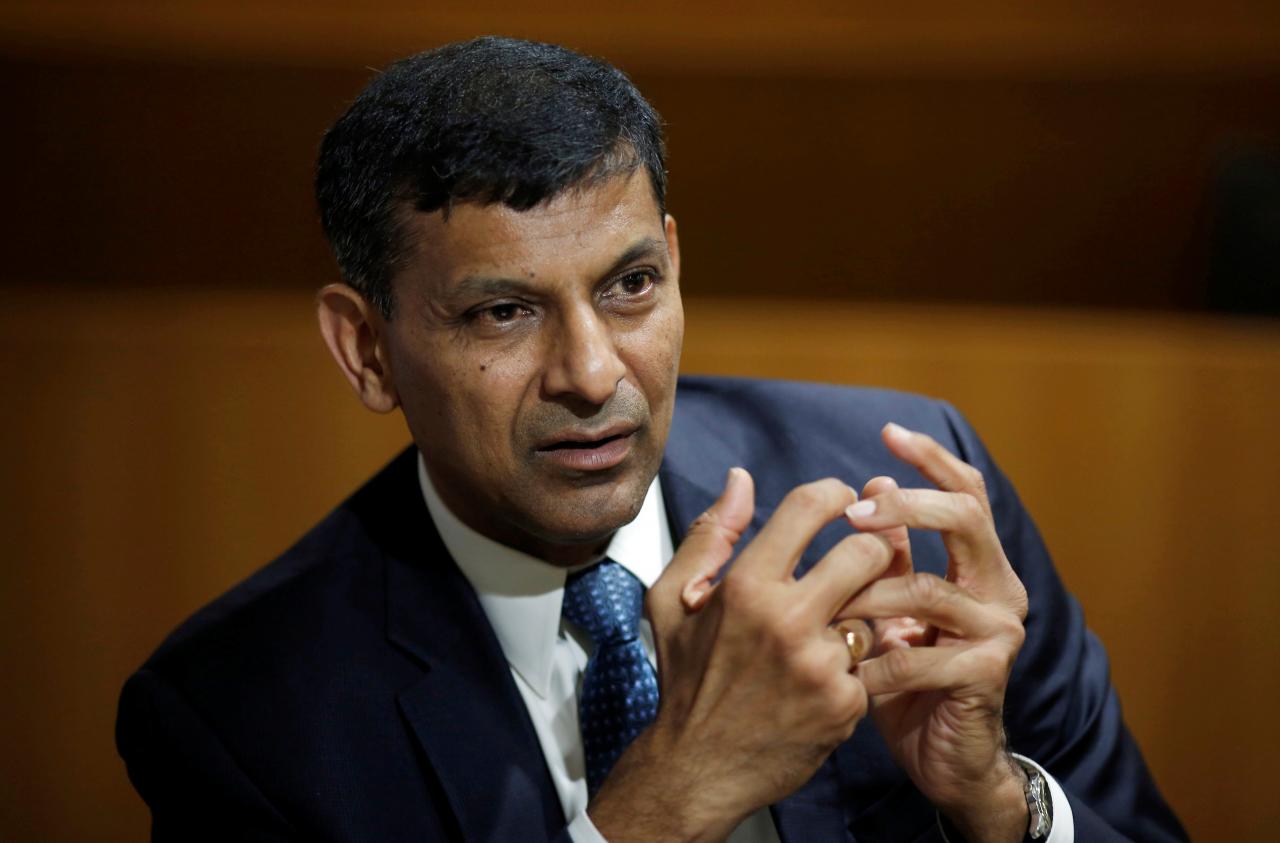 Raghuram Rajan bats for Urjit Patel over RBI-Centre rift on autonomy
