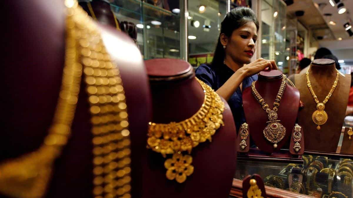 Dhanteras 2018: Gold ornaments