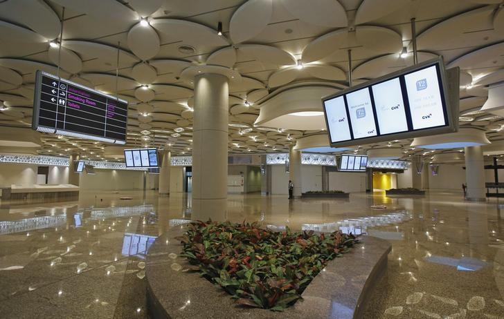 Relief at Mumbai Airport, Air India ground staff call off strike