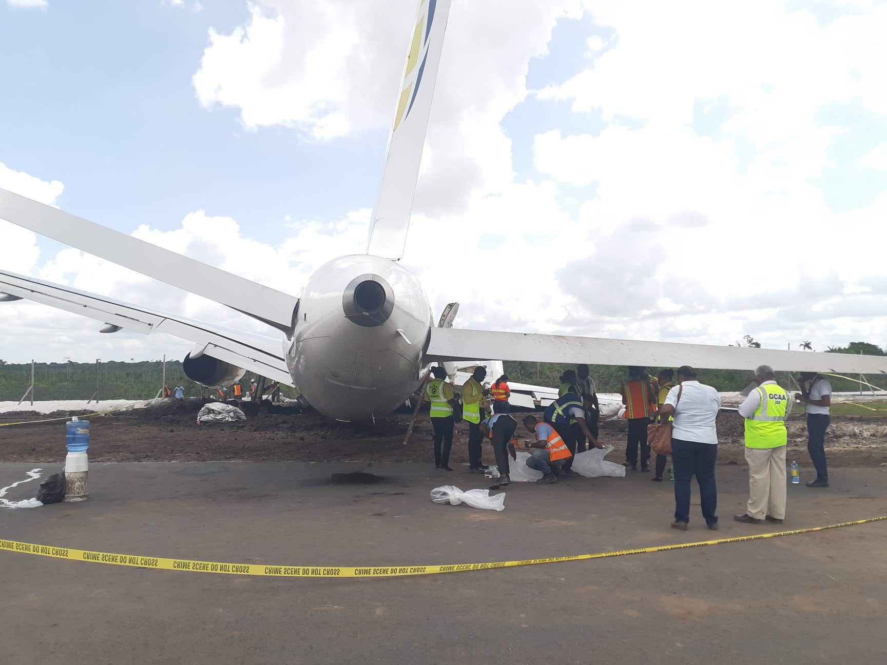 Aviation disaster Shocking photos show crash of Fly Jamaica Boeing 757