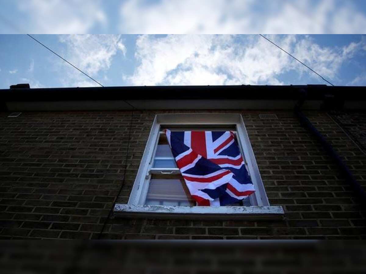 Brexit deal: British, EU negotiators reach a framework