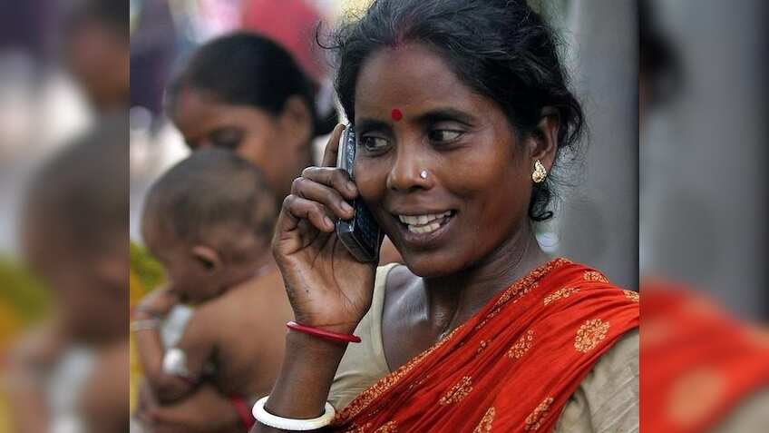 Odisha to provide free smartphones to 6 lakh women SHGs