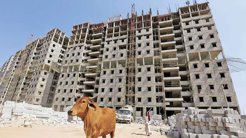 Mess at Housing Development Infrastructure Ltd (HDIL) Whispering Towers ...