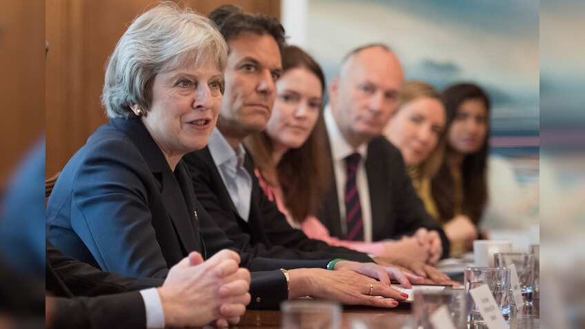 Brexit divource deal: UK PM Theresa May soldiers on amid ongoing rebellion