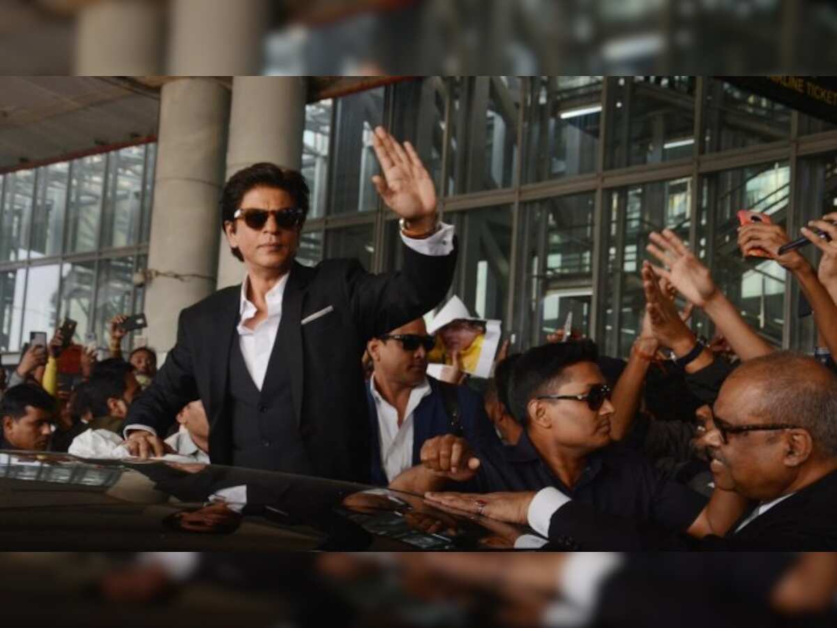 Shah Rukh Khan showers love on Air India,