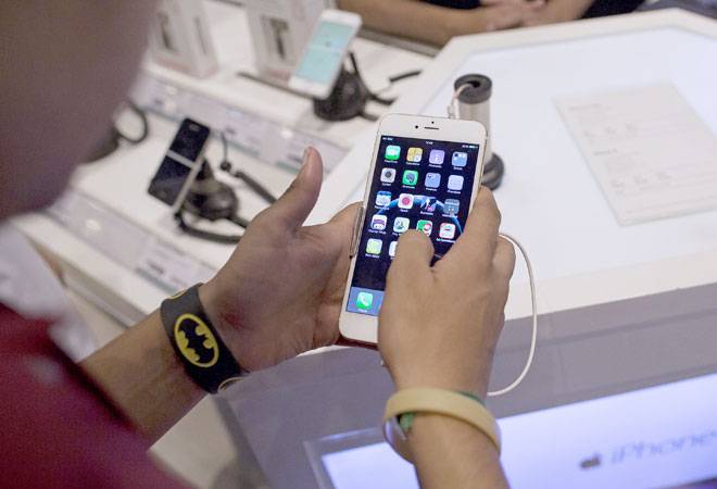 Big relief for mobile phone users! Trai blasts telcos after they threaten to snap users services