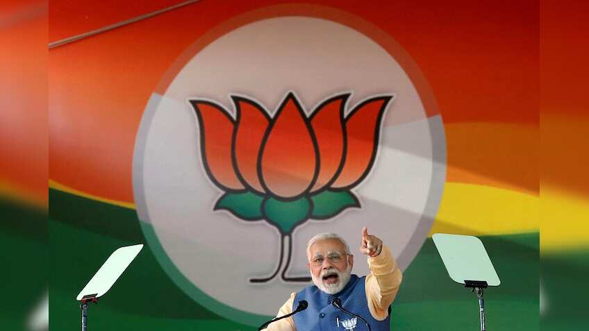 Politicians spar over dodgy economic data as election nears