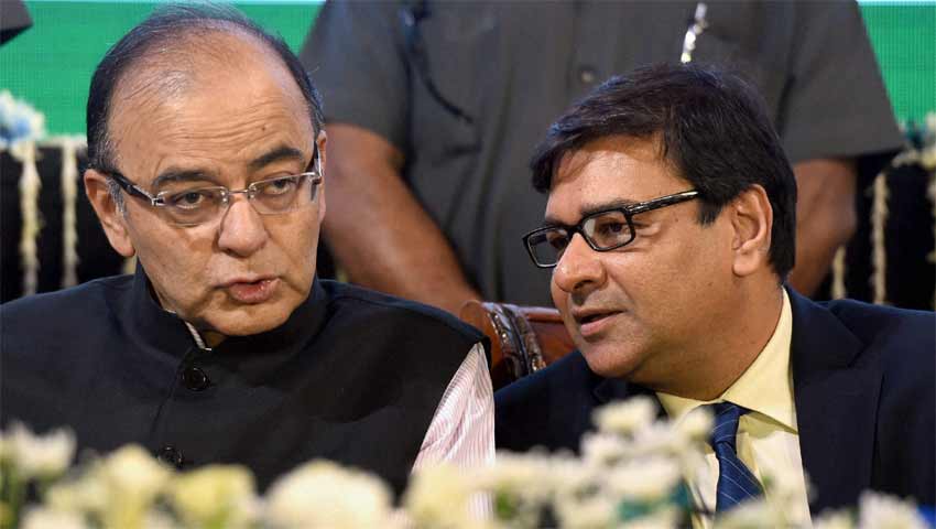 Urjit Patel resigns after spat with Centre! PM