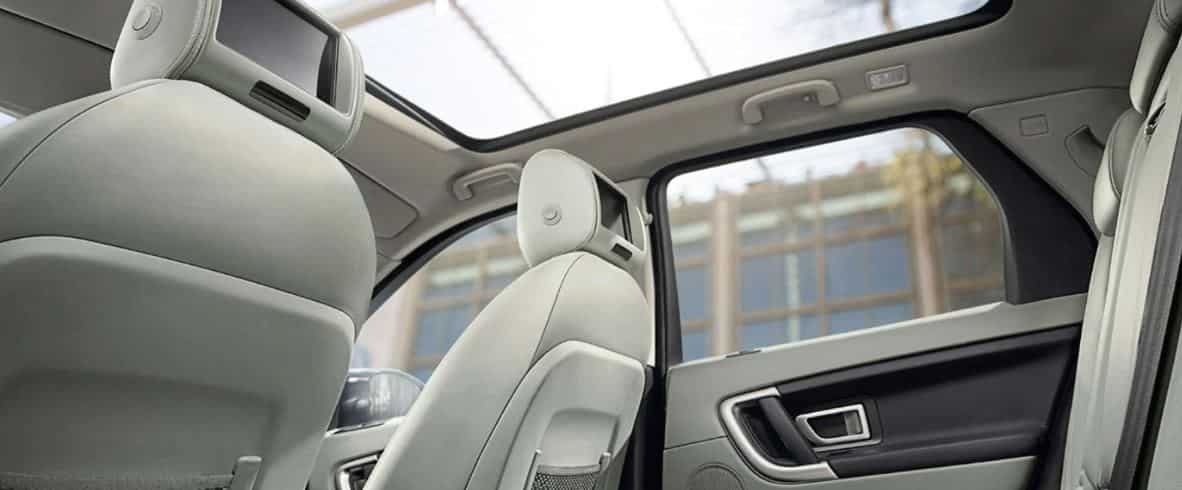 Discovery Sport 2019: Passenger legroom