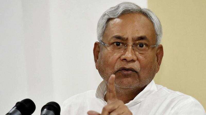 Nitish worried over stubble burning in Bihar