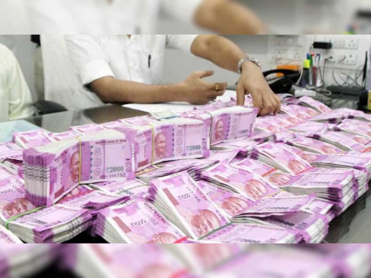 UPI user in Noida loses Rs 6.8 lakh