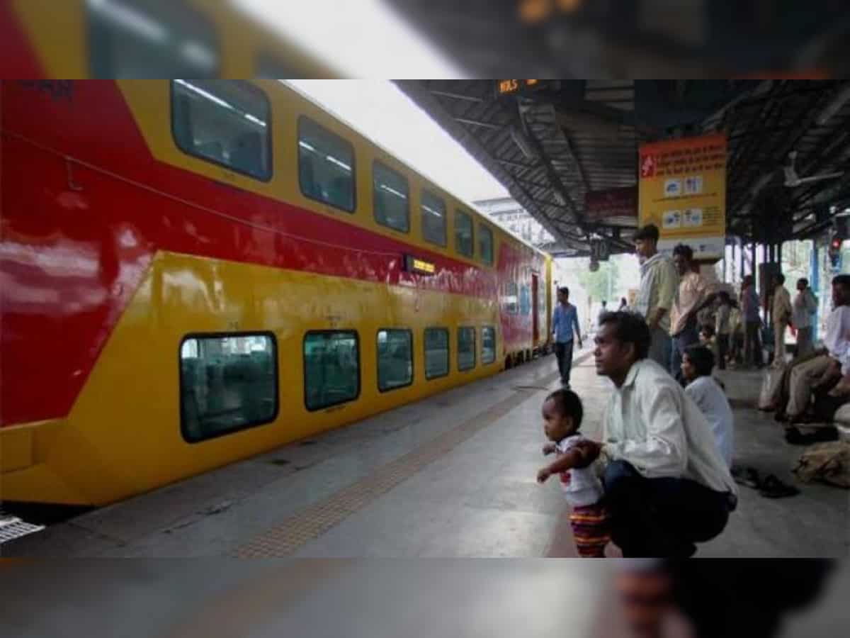 Railways jobs: HC seeks Centre&#039;s reply on plea