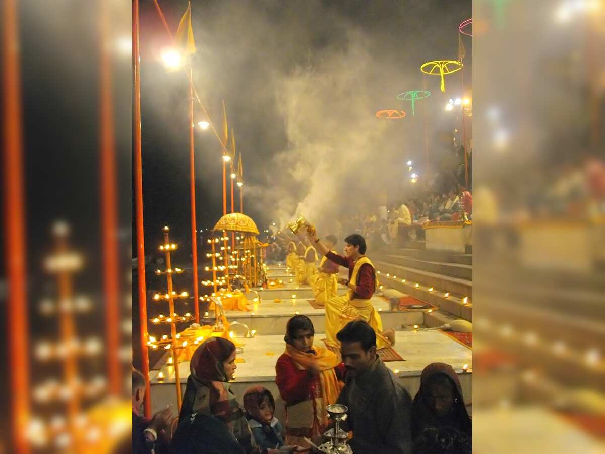 Reliance Jio launches &#039;Kumbh JioPhone&#039;: Free calling, unlimited