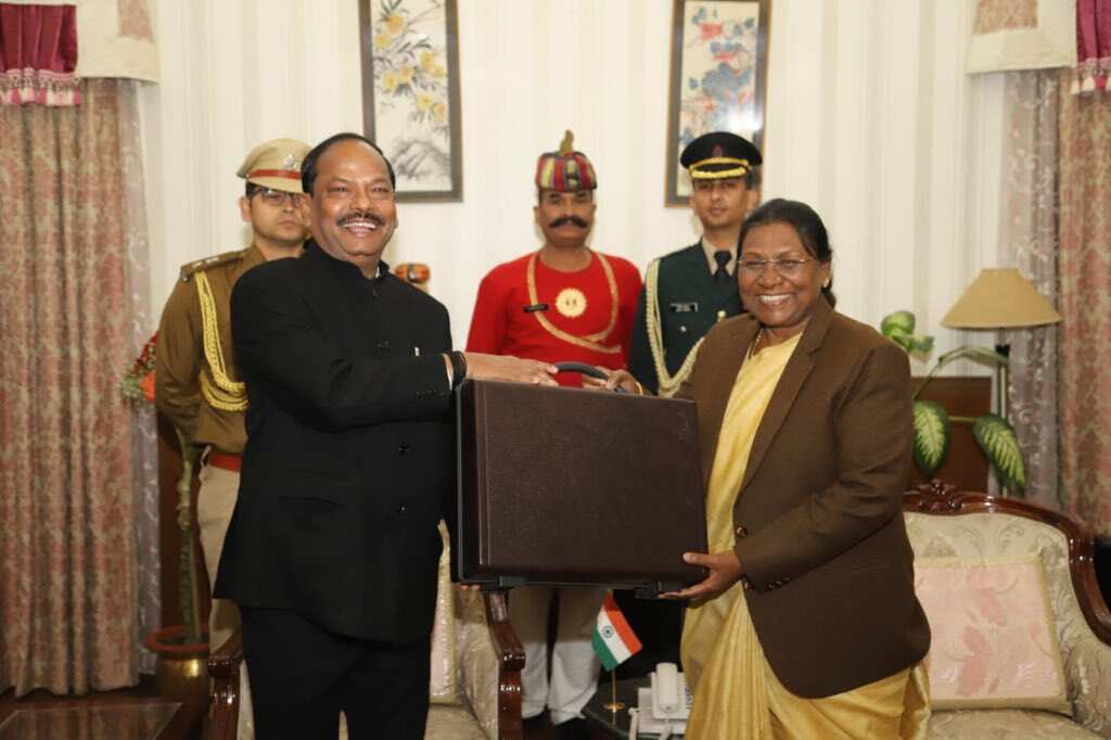 Budget 2019: Jharkhand CM Raghubar Das introduces 'please-all' announcements for FY2019-20  