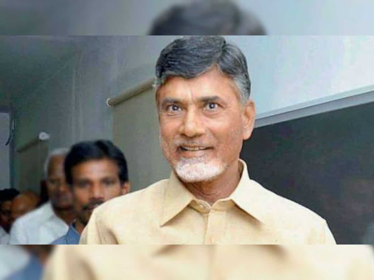 Andhra government presents Swift Dzire cars to unemployed