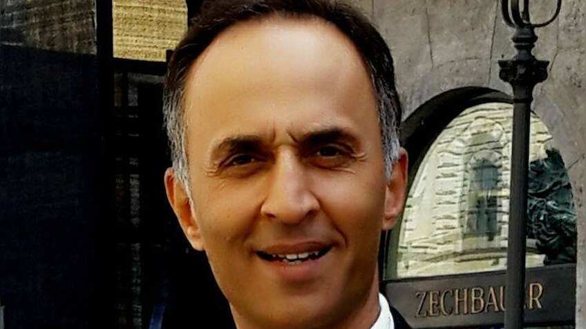 Who is Ravneet Gill? New Yes Bank MD & CEO played cricket with Raghuram Rajan