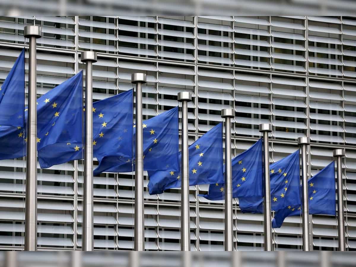 UK firms plan mass exodus over no-deal Brexit
