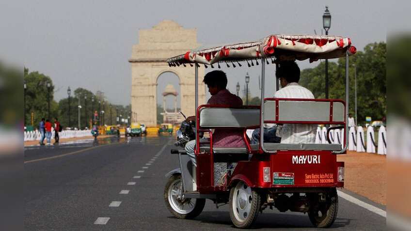 Whopping Rs 150 cr annual loss! Organised theft of power in Delhi for charging of e-rickshaws 