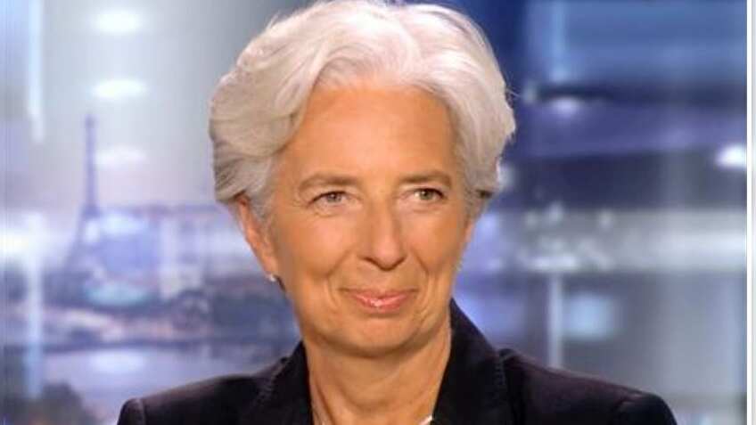 IMF's Christine Lagarde says oil exporters have not fully recovered from oil shock, cautions against 'white elephant projects'