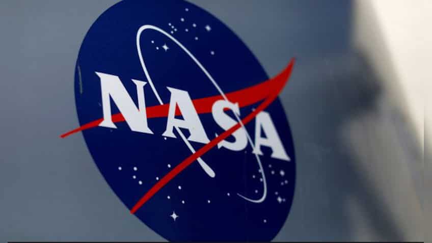 NASA seeks industry help for human lunar landers