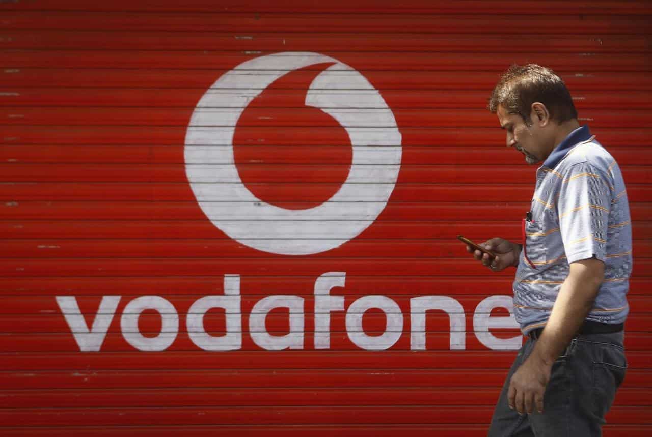 Vodafone First Recharge of Rs 555: