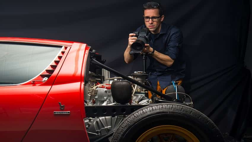 Exploding Lamborghini Miura SV: Making of the image