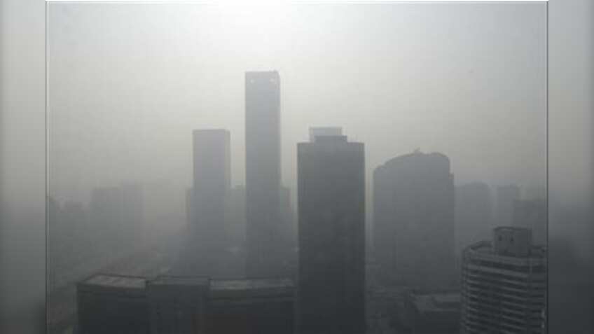 Scientists develop smart windows to clean air pollution