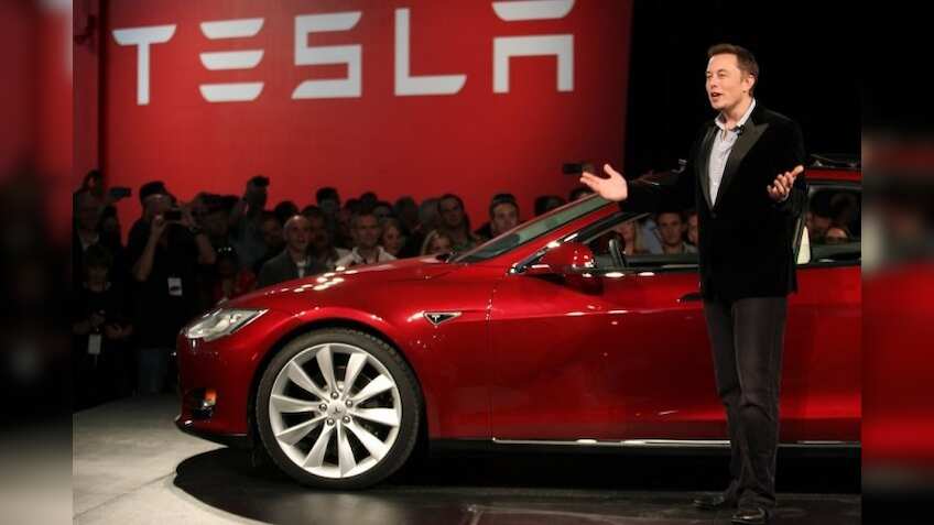 No driver needed! Tesla to bring full self-driving car by end of year, claims Elon Musk