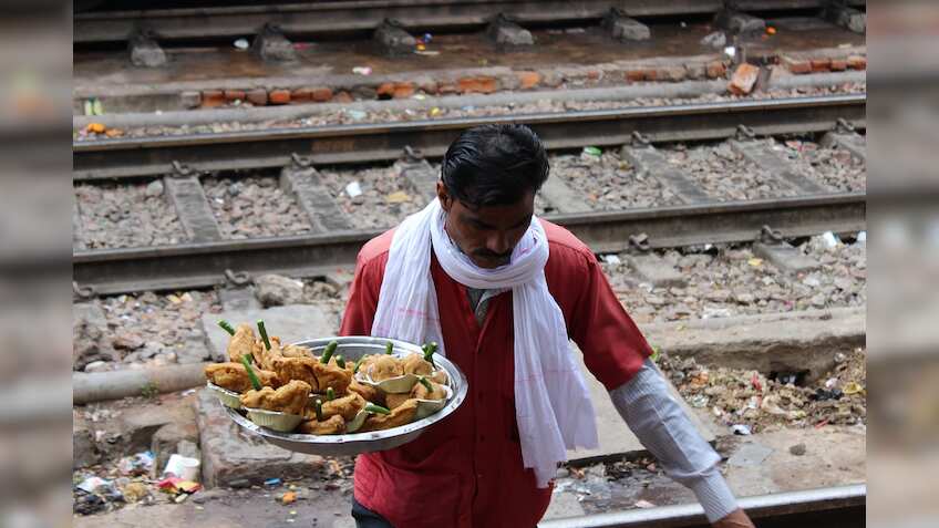 Train passengers? IRCTC warns about these two unauthorized apps - this is what you should know