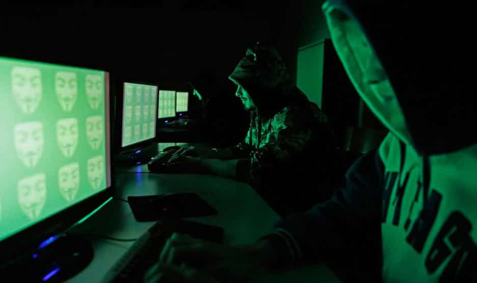 Is internet fully safe? These 10 ways to keep hackers at bay