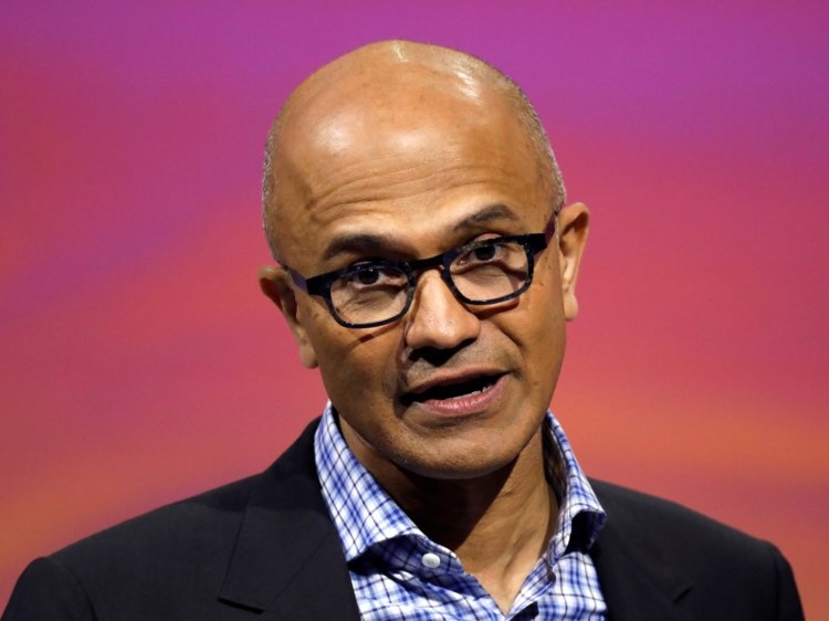 Satya Nadella refuses to withdraw Microsoft's HoloLens contract with US military