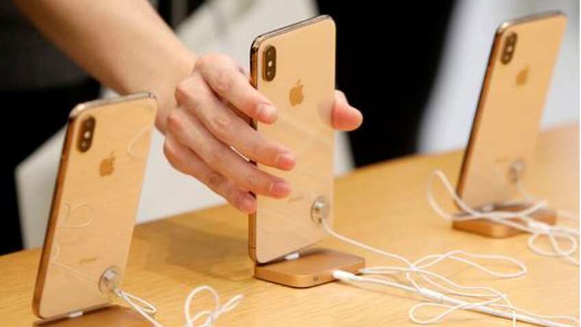  Apple iPhones to become cheaper in India?