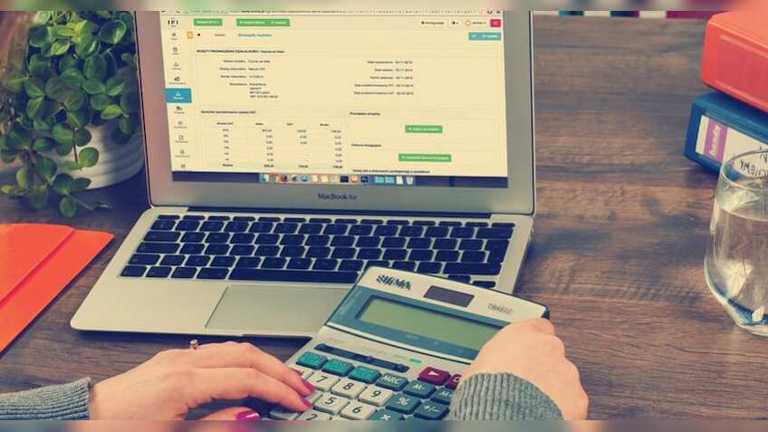 33% professionals feel tech hinders work, family commitments