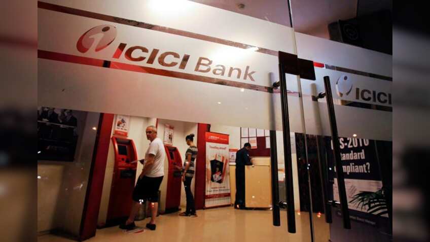 New Credit Card: ICICI Bank targets senior professionals, entrepreneurs rich with 'Emeralde Credit Card'