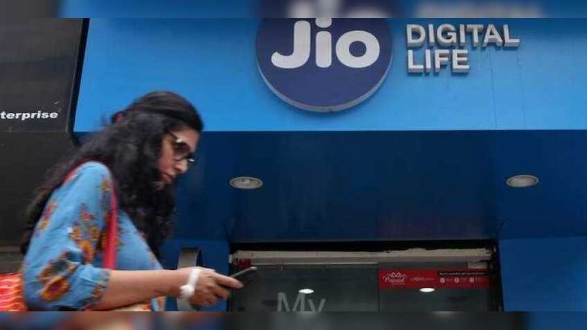Reliance Jio Latest Plans: Rs 1699 vs Rs 399 vs Rs 149 vs Rs 349 vs Rs 449 compared - Benefits, all details