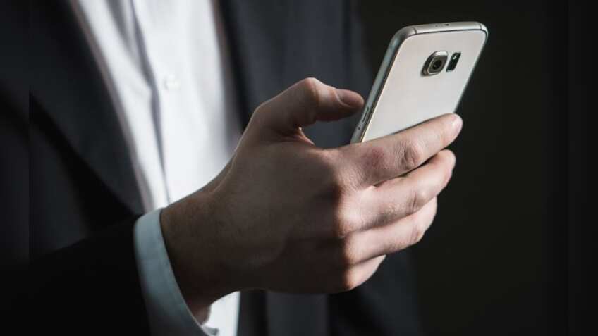 India offers world's cheapest mobile data packs: UK report