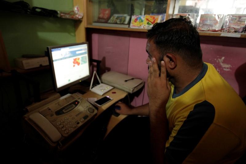 Is Internet usage in India being calculated in