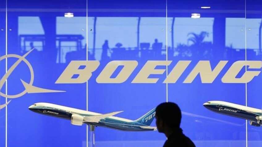 Boeing to upgrade software in 737 MAX 8 fleet in 'weeks'