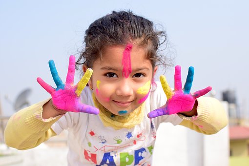 Happy Holi! Get up to Rs 10,000 discount on international flight tickets, Rs 1500 on domestic fare