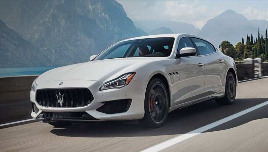 INSIDE the NEW Maserati Ghibli GranSport 2019