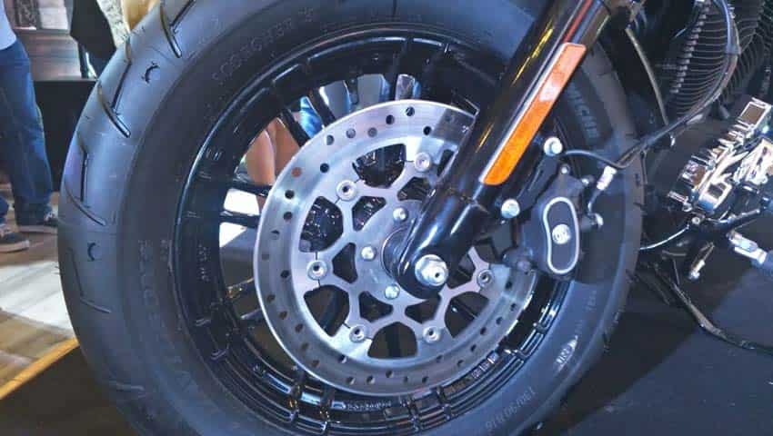 Harley Davidson Forty-Eight wheels: