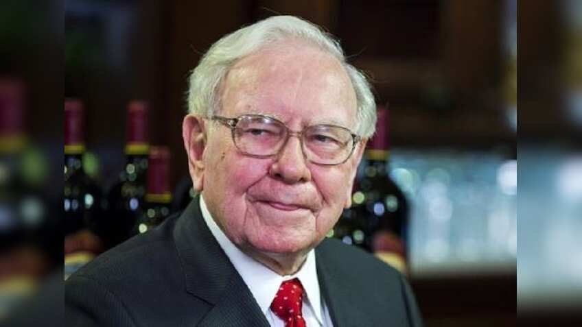 Warren Buffet's likely successors get 4600 percent more pay! Here's what Berkshire employees made last year