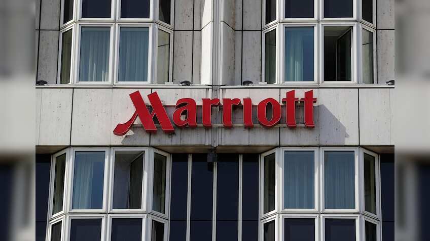 Marriott to open 1,700 hotels, return $11 billion to shareholders by 2021