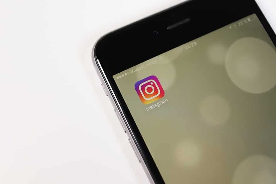 Instagram to change name, re-brand itself