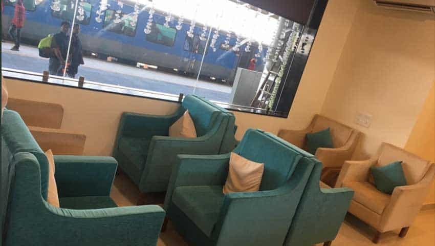 Indian Railways: Luxury Lounge