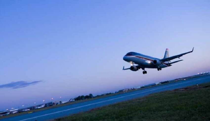 US airlines back up after second system glitch in a week  