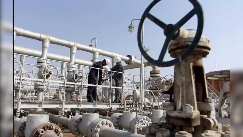 Oil prices rise to 2019 highs on improvement in demand outlook