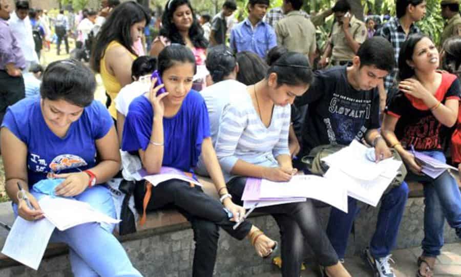 HRD ministry seeks Election Commission's nod to start recruitment process in central varsities; Delhi govt objects 