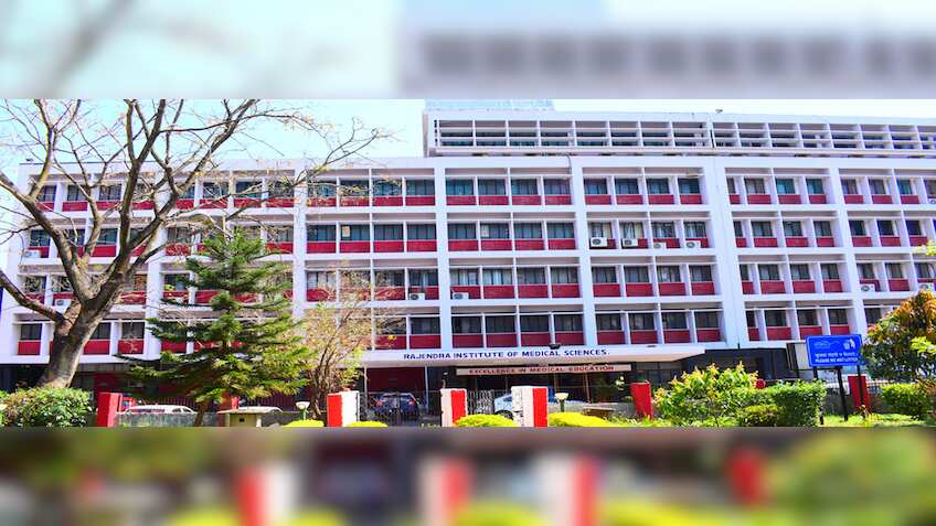 RIMS Ranchi Recruitment 2019: Apply for 362 Staff Nurse posts at rimsranchi.org; Check last date 